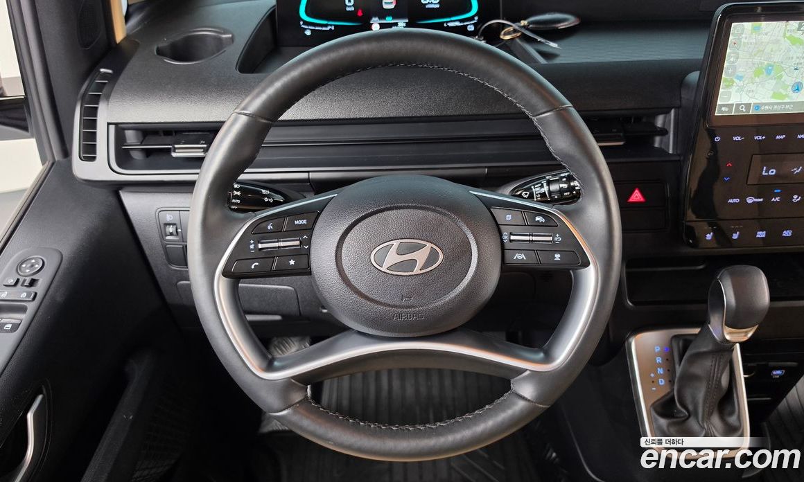 Hyundai Staria фото 11