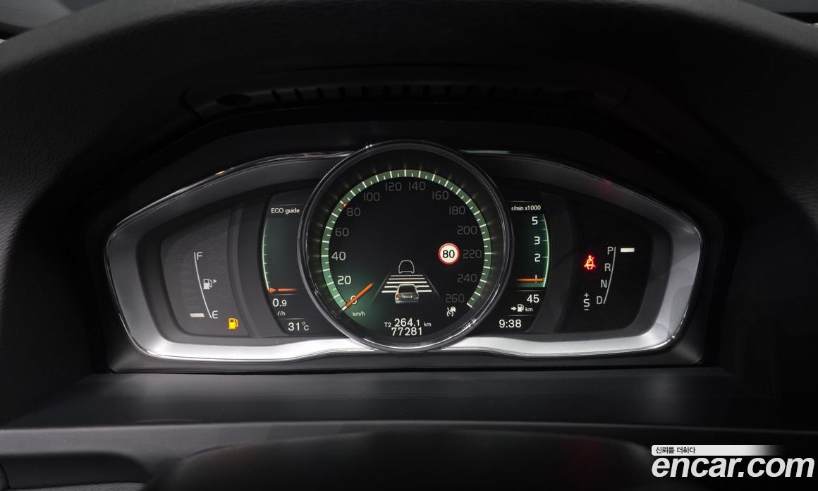 Volvo S60 фото 8