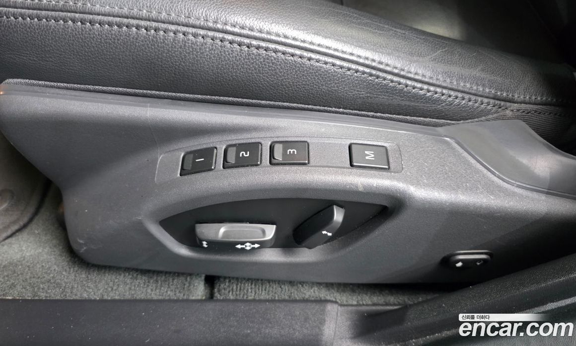 Volvo S60 фото 19