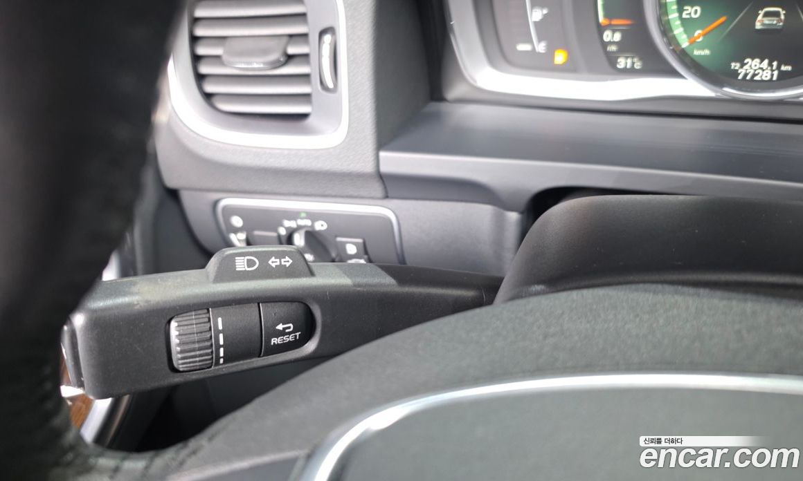 Volvo S60 фото 34