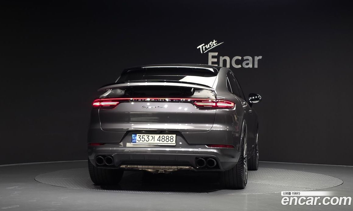 Porsche Cayenne 3rd Gen фото 4