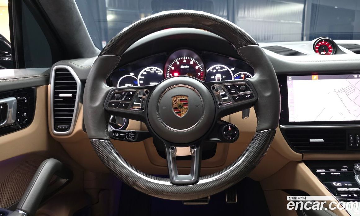 Porsche Cayenne 3rd Gen фото 13
