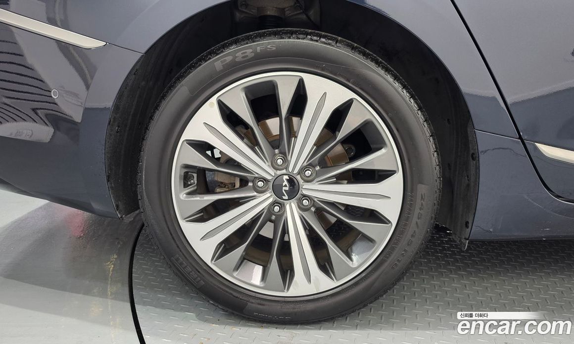 Kia K8 Hybrid фото 5