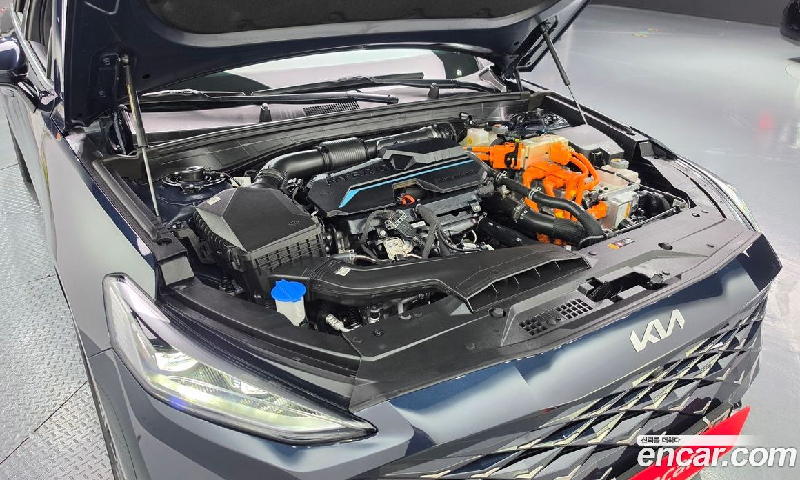 Kia K8 Hybrid фото 6