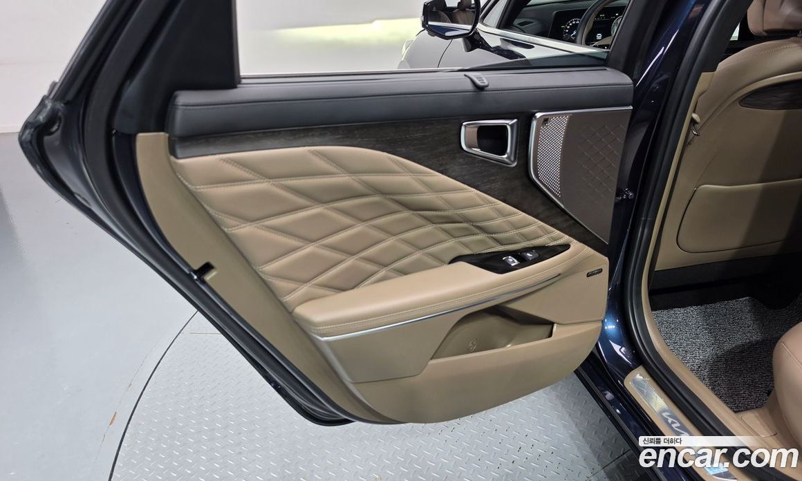 Kia K8 Hybrid фото 25