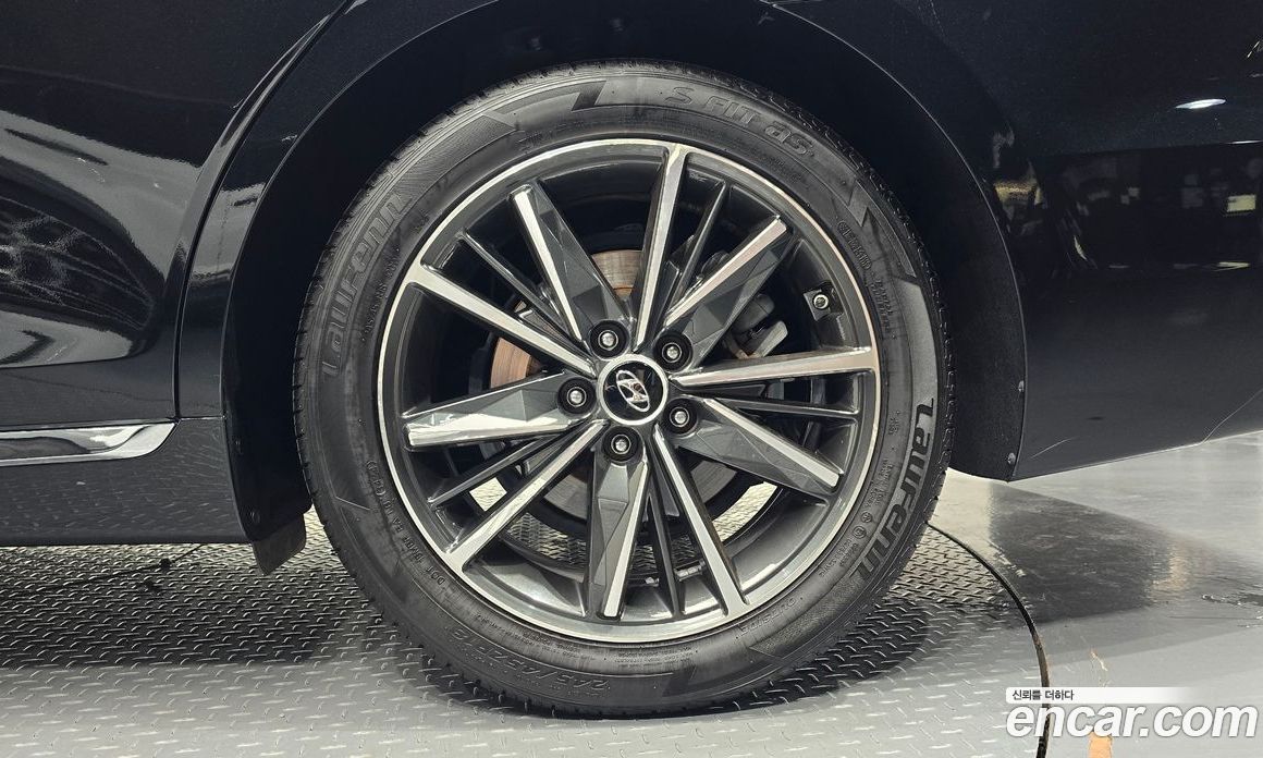 Hyundai Grandeur (IG) 6th Gen Restyling фото 21