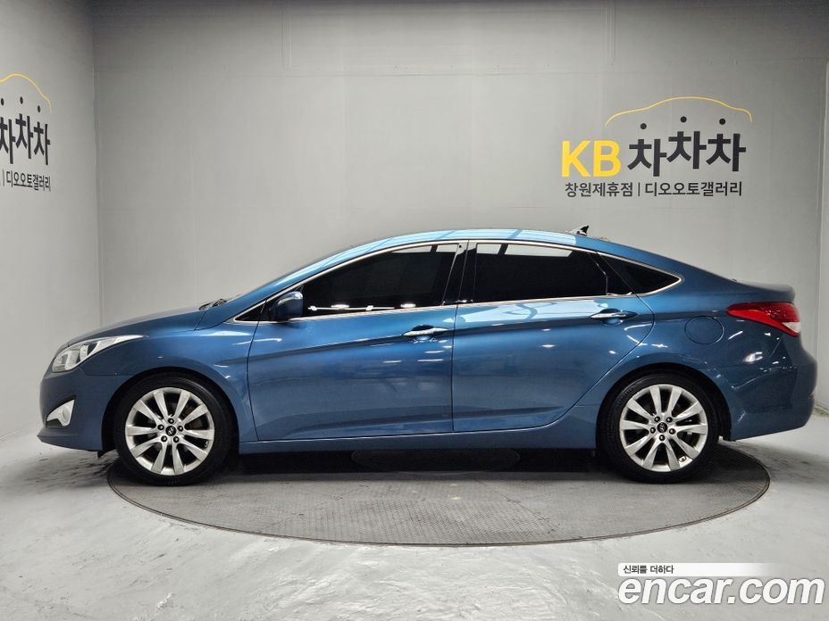 Hyundai i40 фото 3