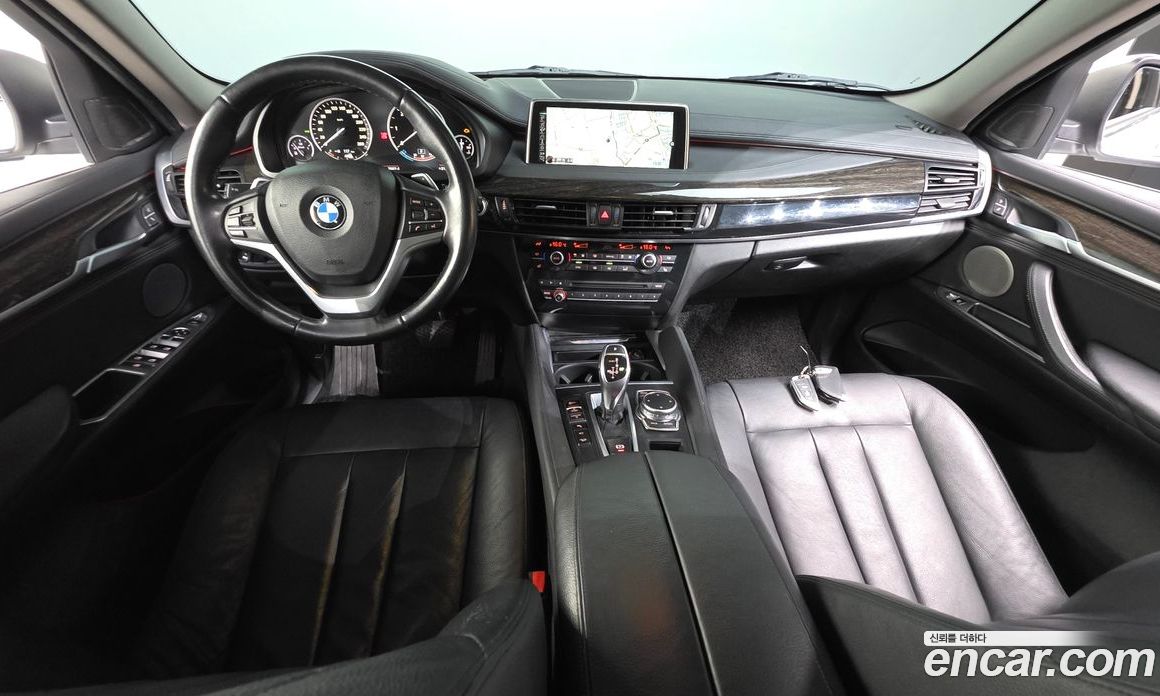 BMW X6 (F16) фото 7