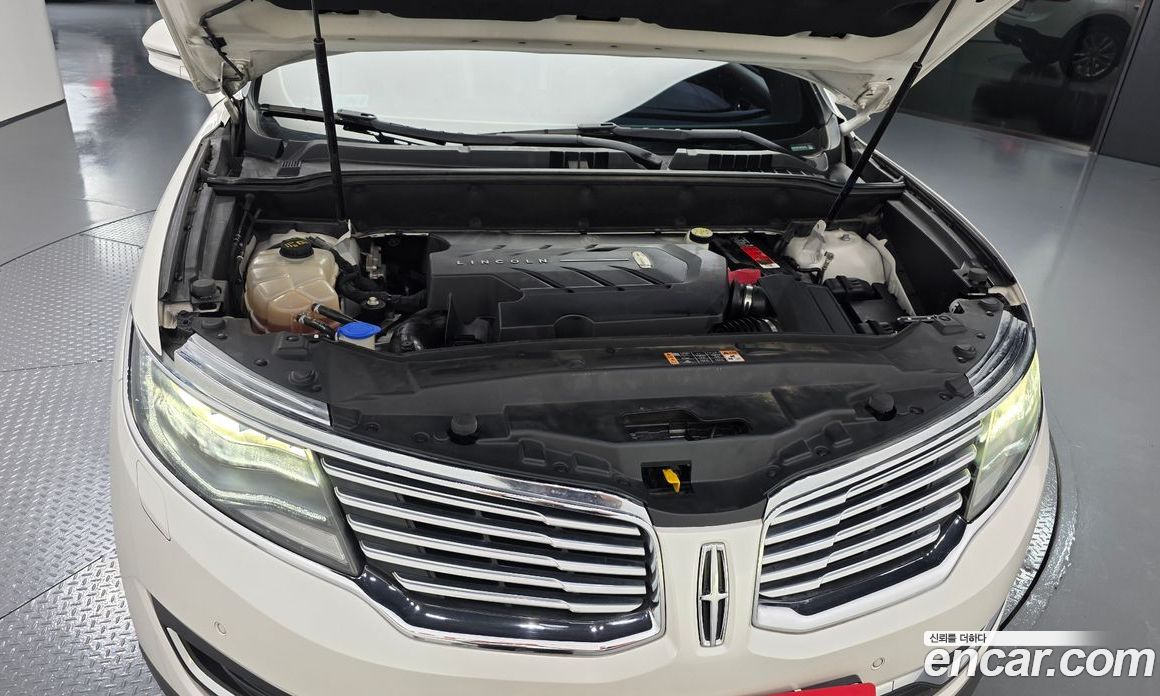 Lincoln MKX 2nd Gen фото 6