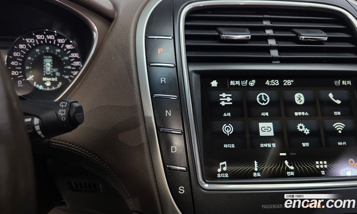 Lincoln MKX 2nd Gen фото 9