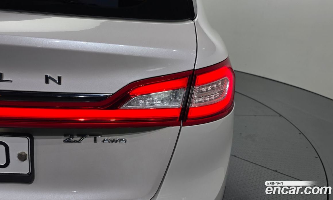 Lincoln MKX 2nd Gen фото 23