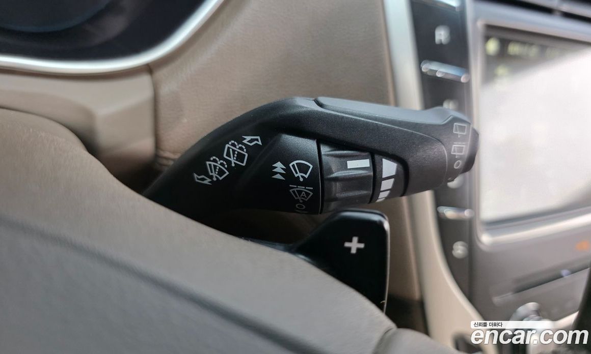 Lincoln MKX 2nd Gen фото 30