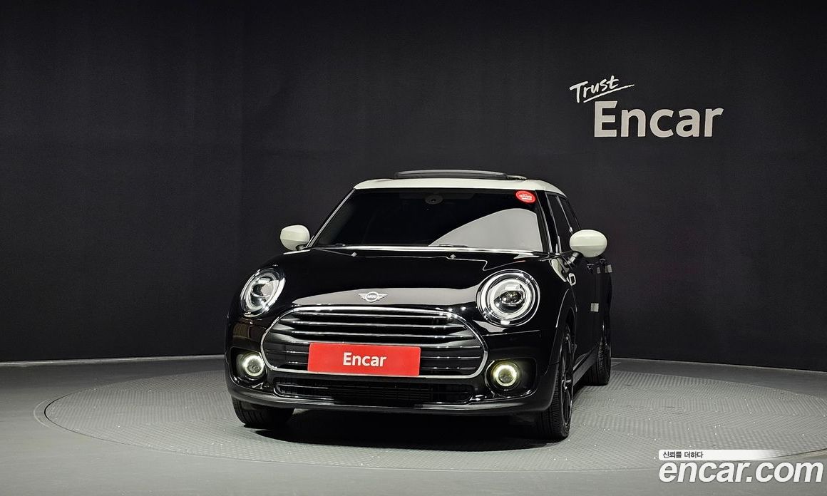 Mini Cooper Clubman фото 3