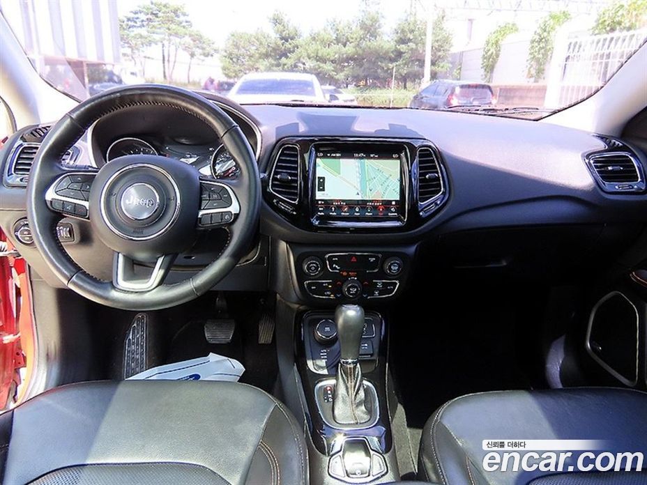 Jeep Compass 2nd Gen фото 7