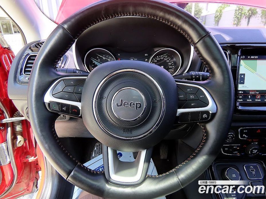 Jeep Compass 2nd Gen фото 8