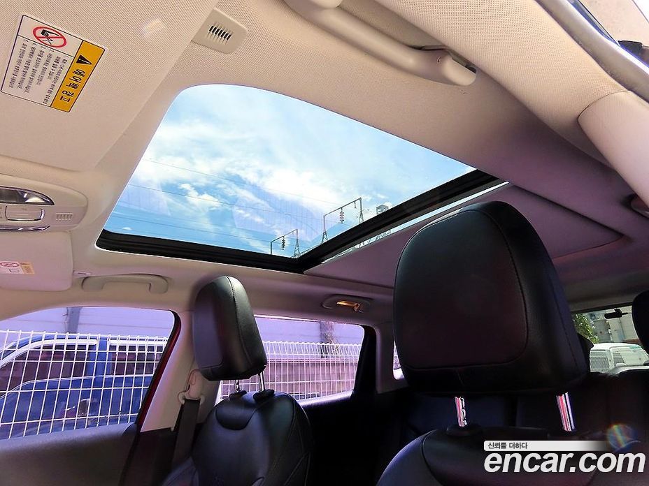 Jeep Compass 2nd Gen фото 18