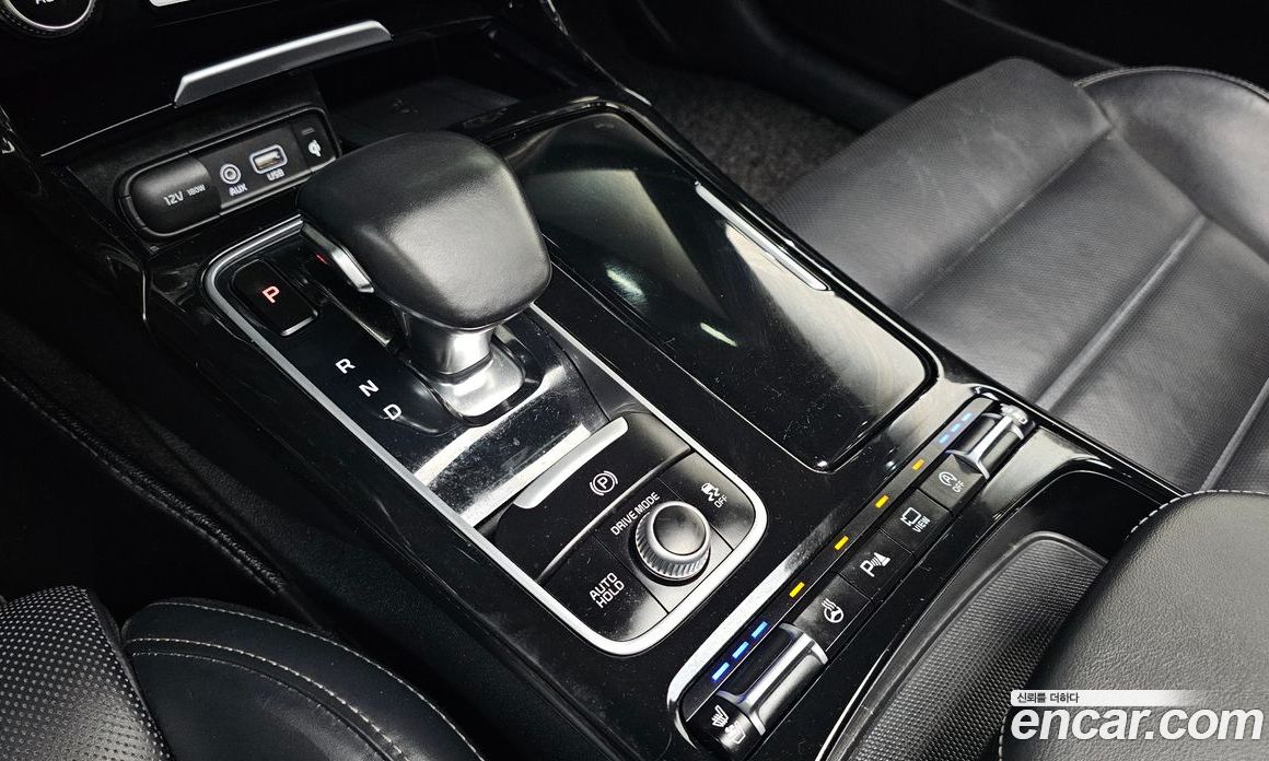Kia Stinger фото 9