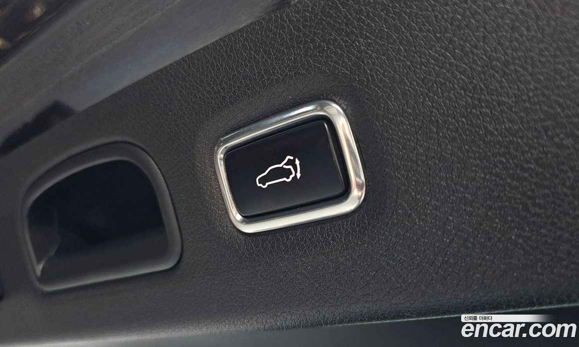 Kia Stinger фото 18