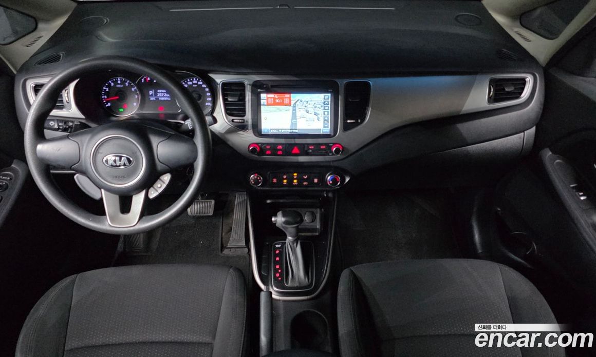 Kia Carens 3rd Gen фото 7