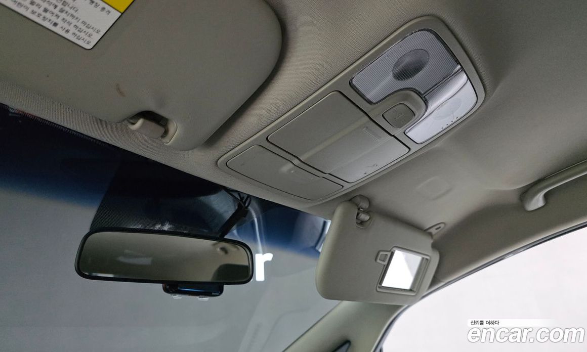 Kia Carens 3rd Gen фото 17