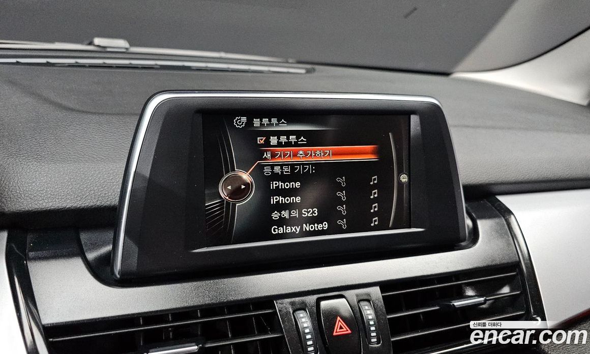 BMW 2-Series (F45) фото 16