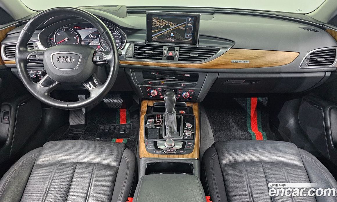 Audi A6 (C7) фото 7