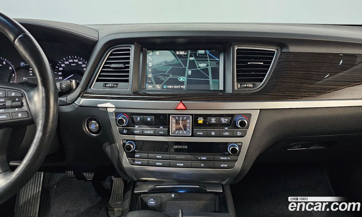 Genesis G80 фото 12