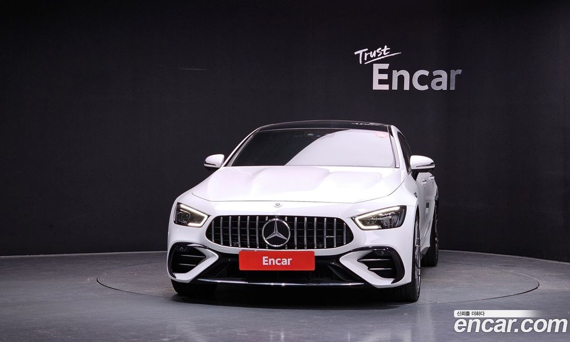 Mercedes-Benz AMG GT фото 3