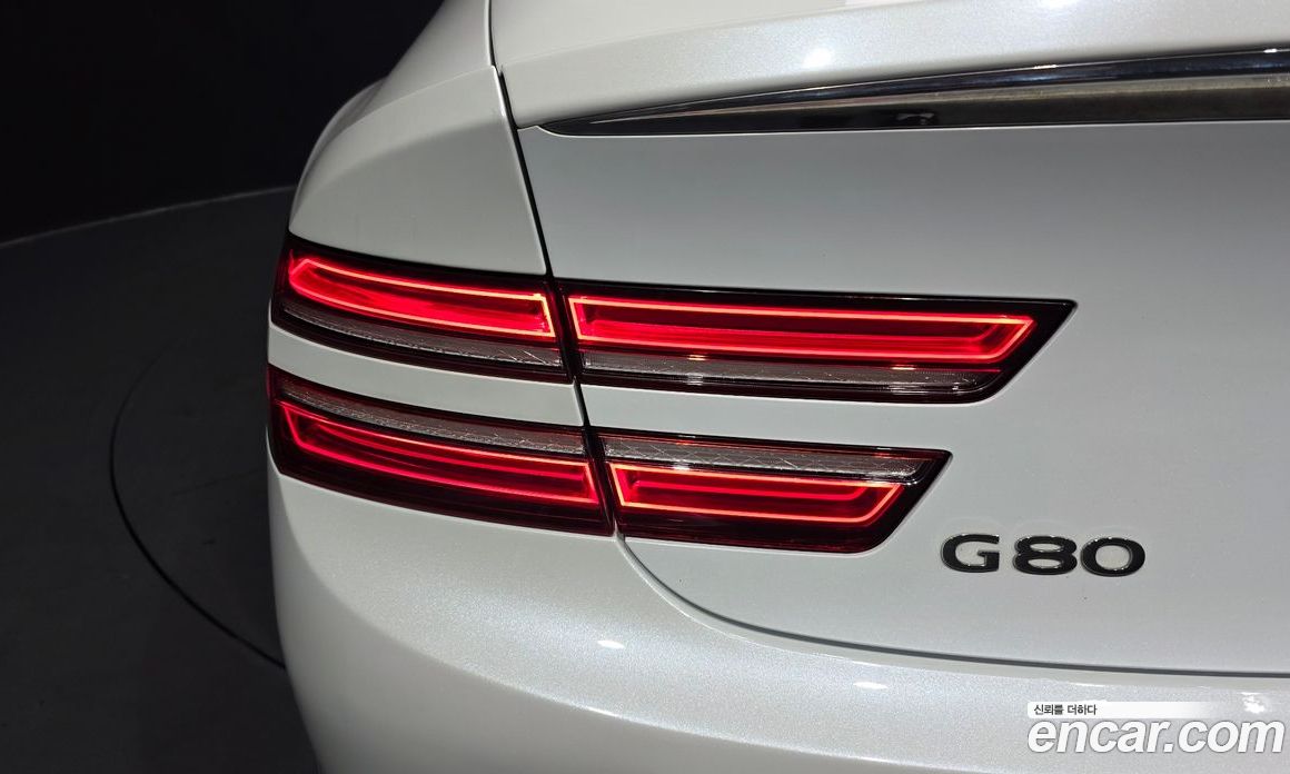 Genesis G80 (RG3) фото 23