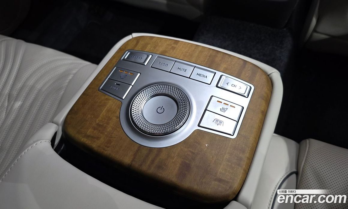 Genesis G80 (RG3) фото 27