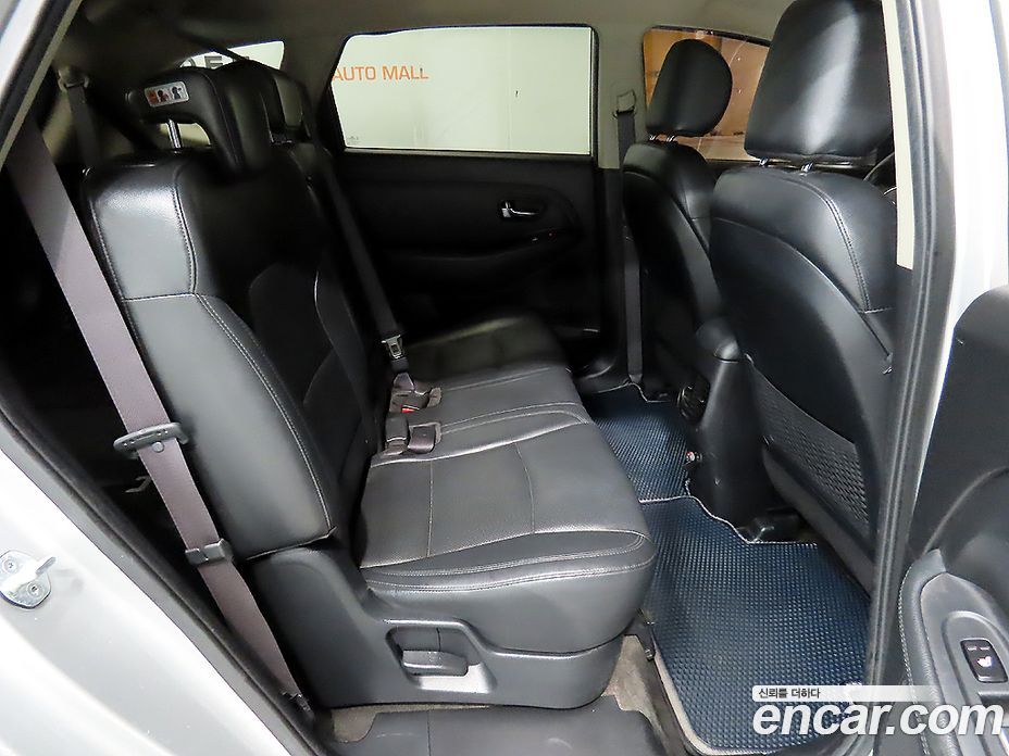 Kia Carens 3rd Gen фото 17