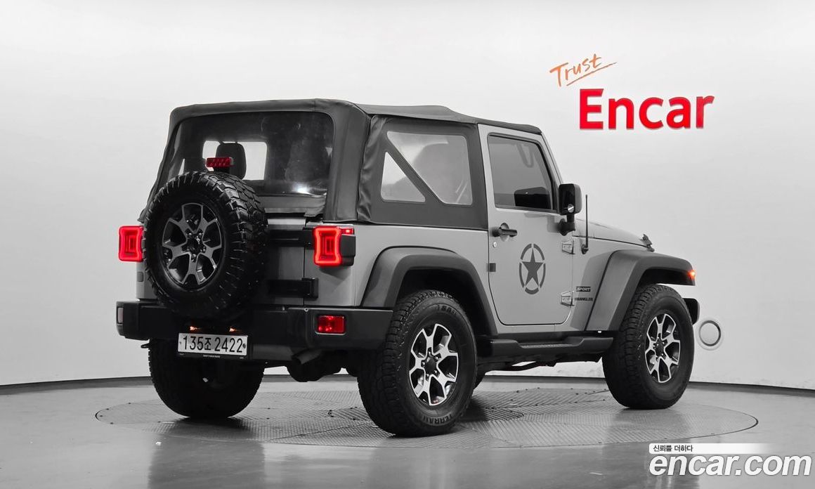 Jeep Wrangler (JK) фото 2