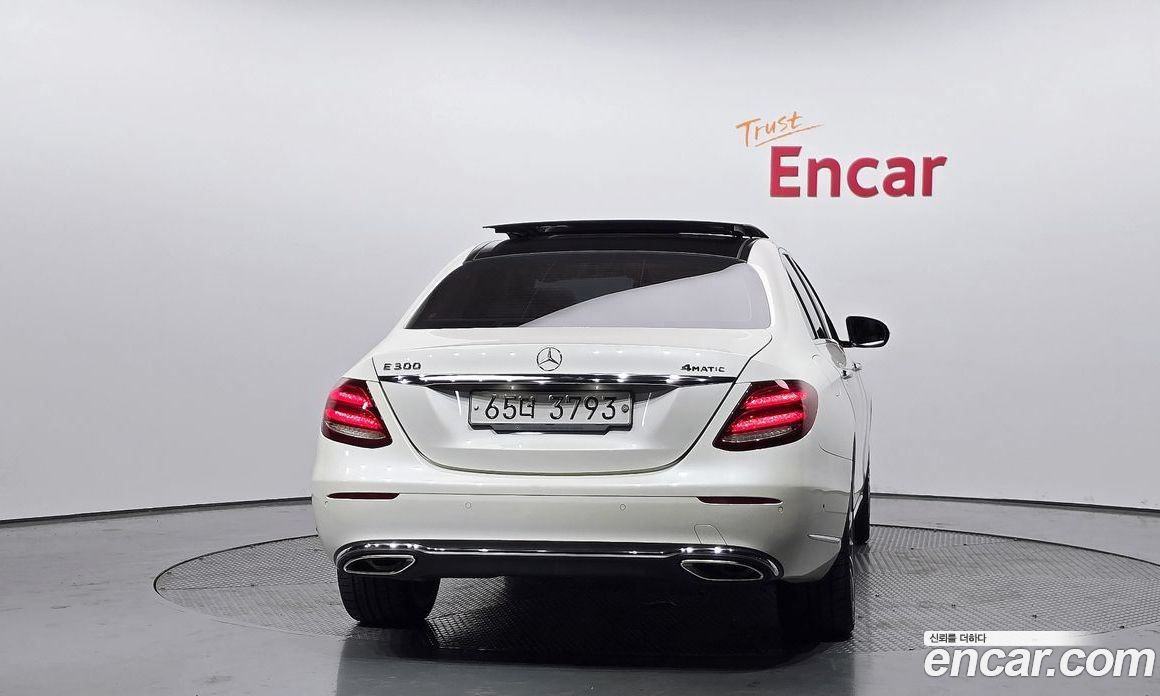 Mercedes-Benz E-Class W213 фото 4