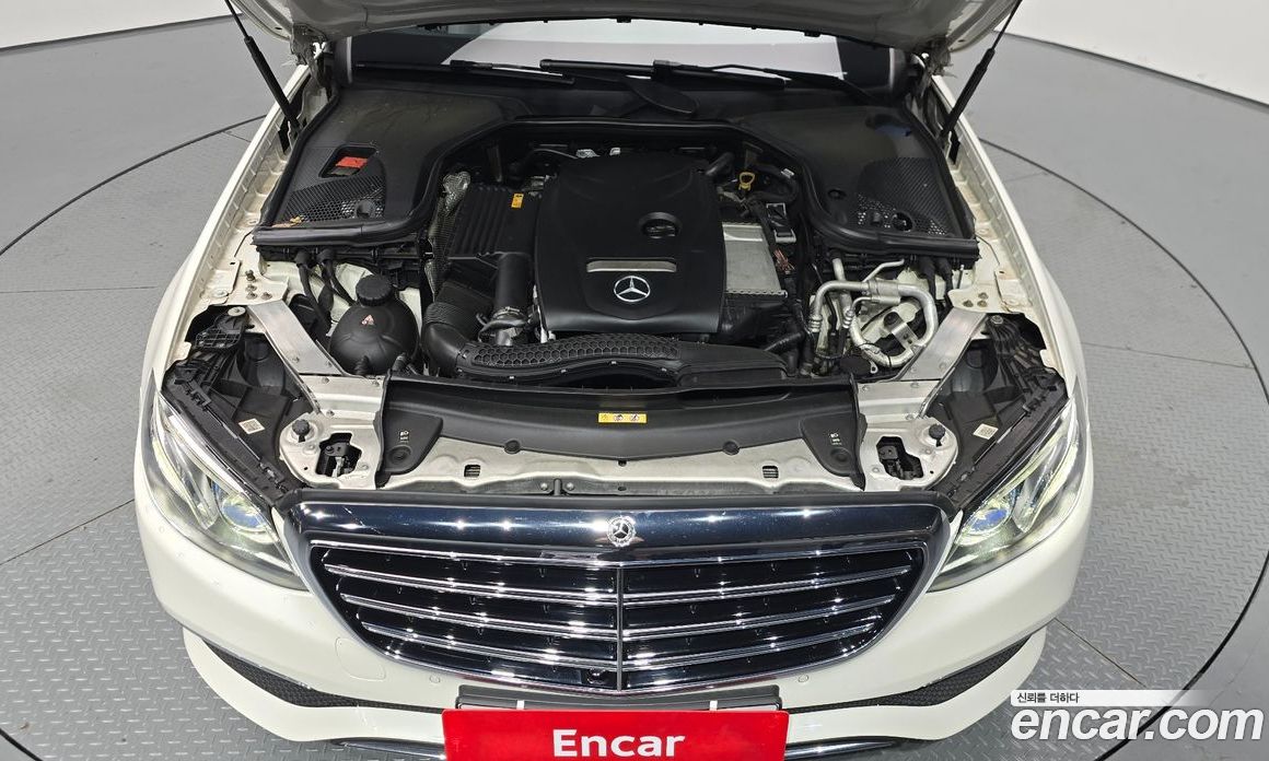Mercedes-Benz E-Class W213 фото 6
