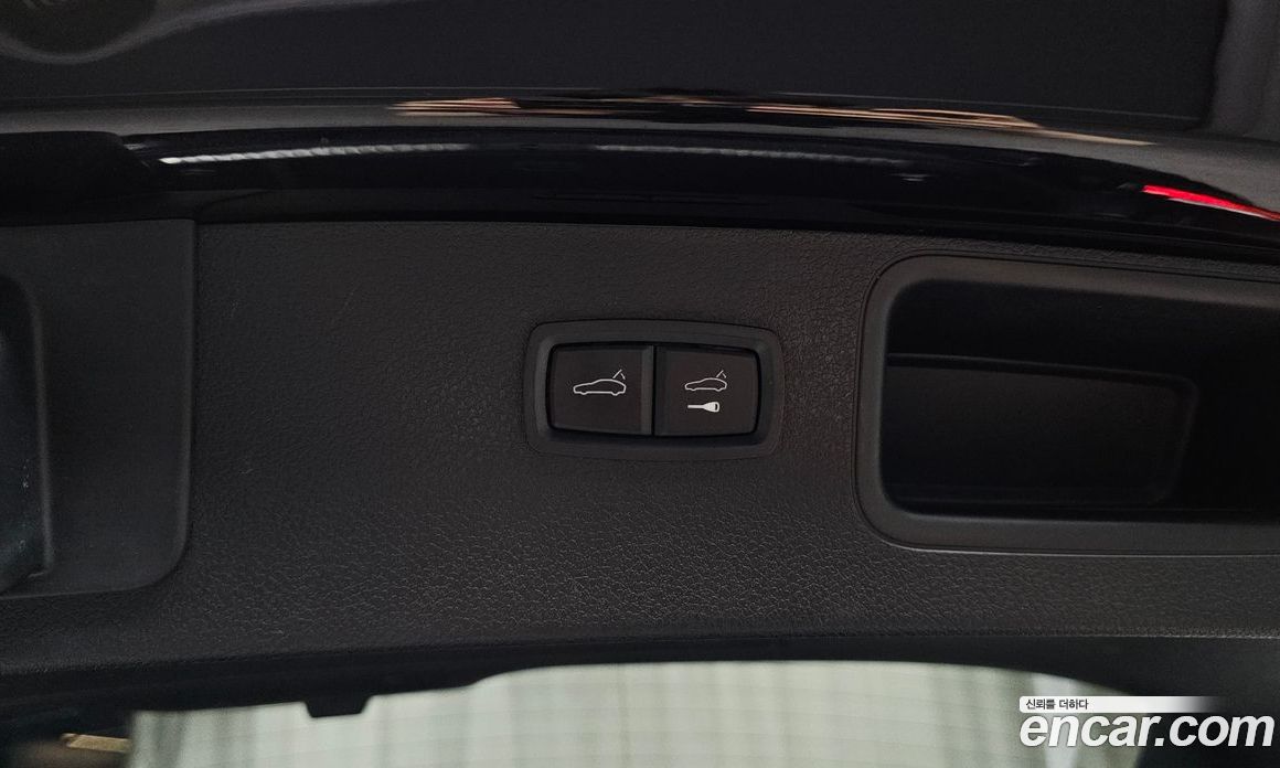 Porsche Macan фото 16