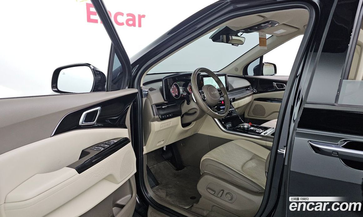 Kia Carnival 4th Gen фото 10