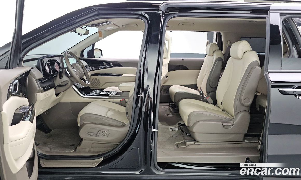 Kia Carnival 4th Gen фото 18