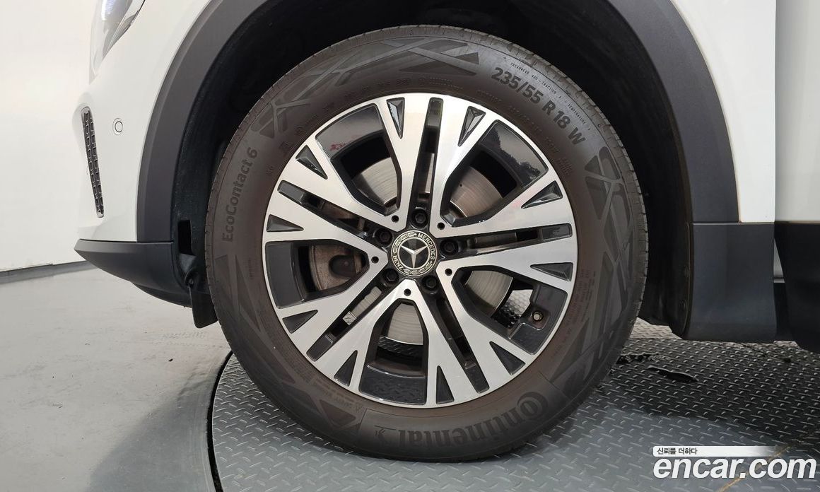 Mercedes-Benz GLB-Class X247 фото 5
