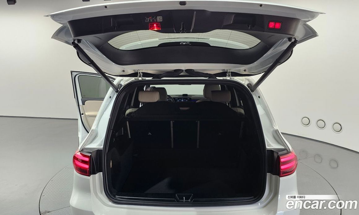 Mercedes-Benz GLB-Class X247 фото 20