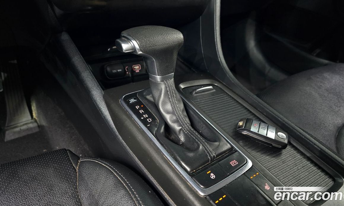 Kia K5 2nd Gen фото 11