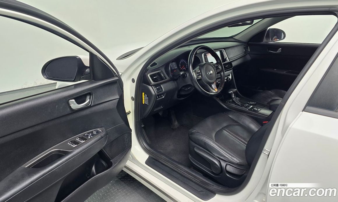 Kia K5 2nd Gen фото 12