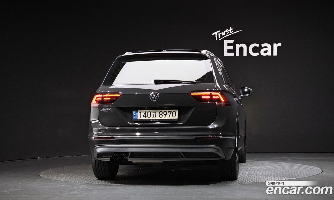 Volkswagen Tiguan 2nd Gen фото 3