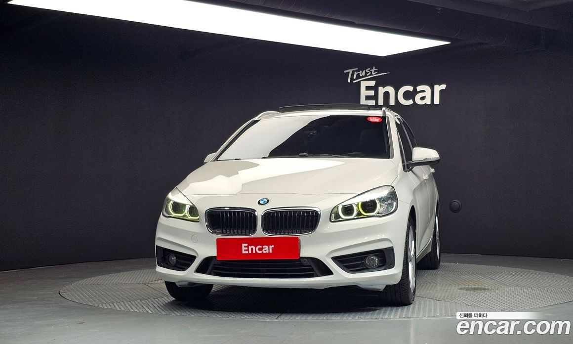 BMW 2-Series (F45) фото 3