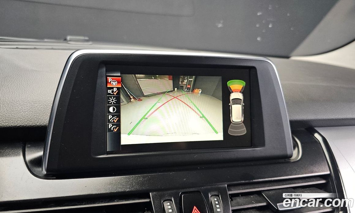 BMW 2-Series (F45) фото 16
