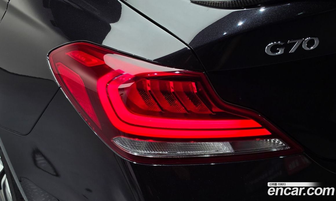 Genesis G70 фото 23