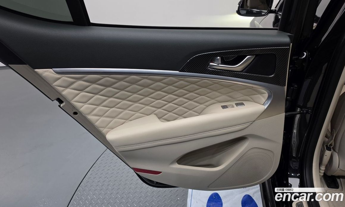 Genesis G70 фото 25