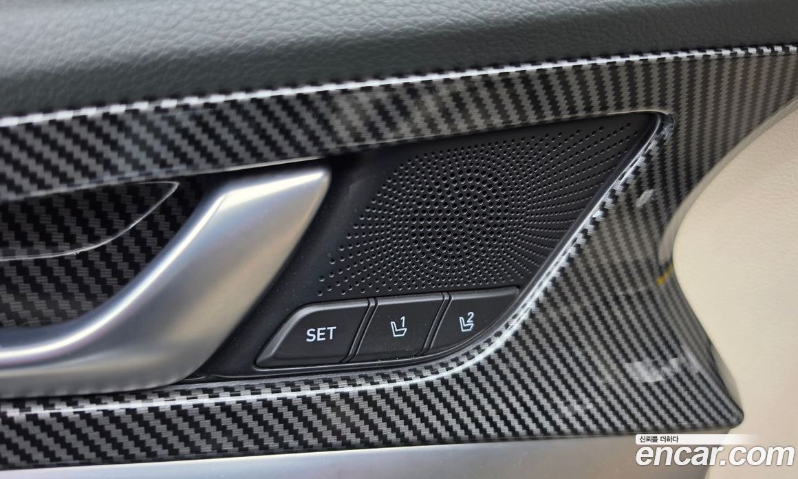 Genesis G70 фото 35
