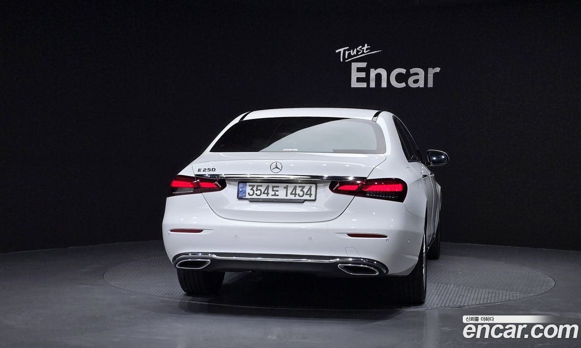 Mercedes-Benz E-Class W213 фото 4