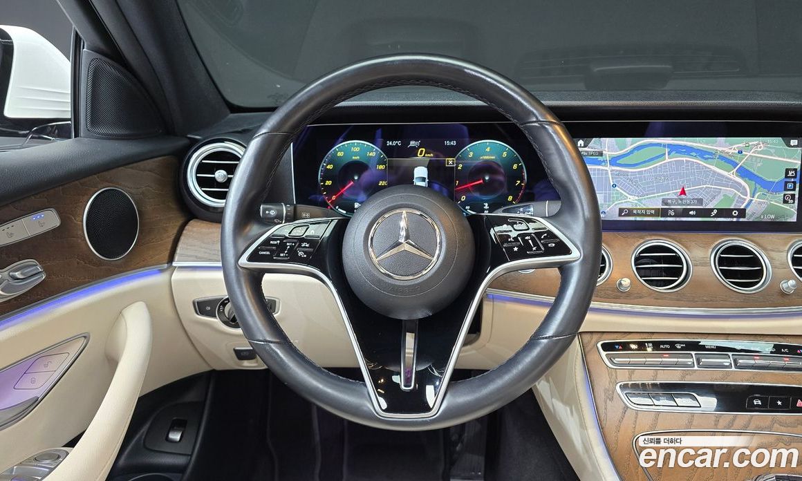 Mercedes-Benz E-Class W213 фото 13
