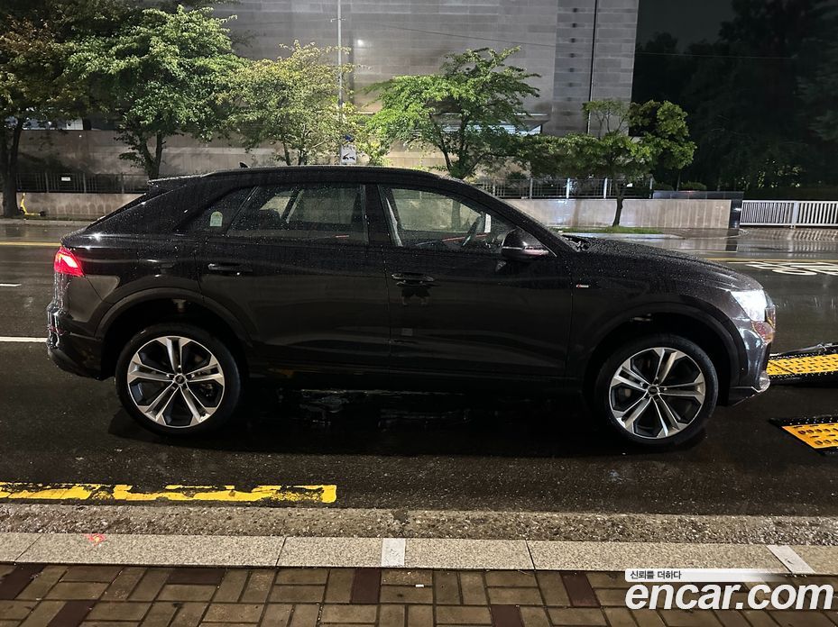 Audi Q8 (4M) фото 4